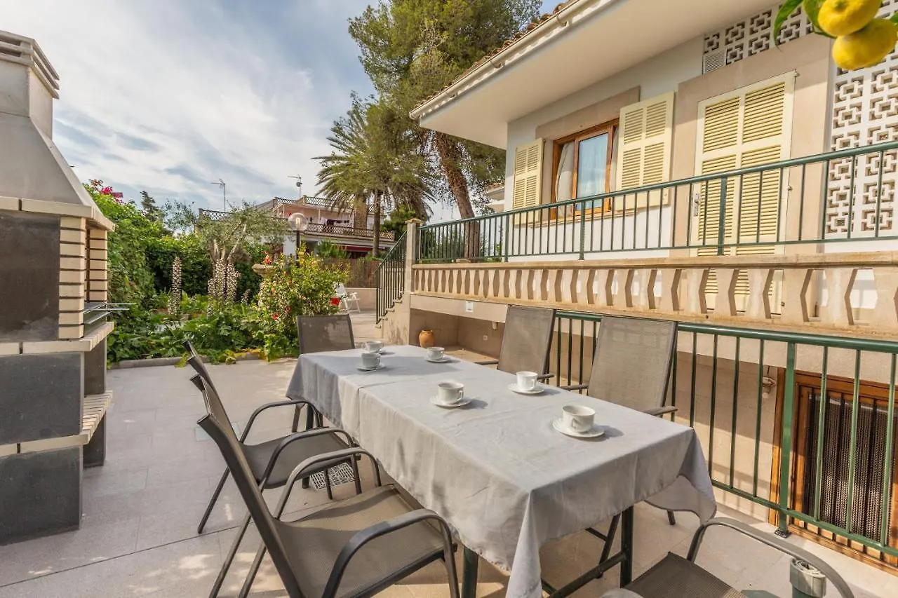 Villa Con Jardin Cerca De La Playa Muro 0*,