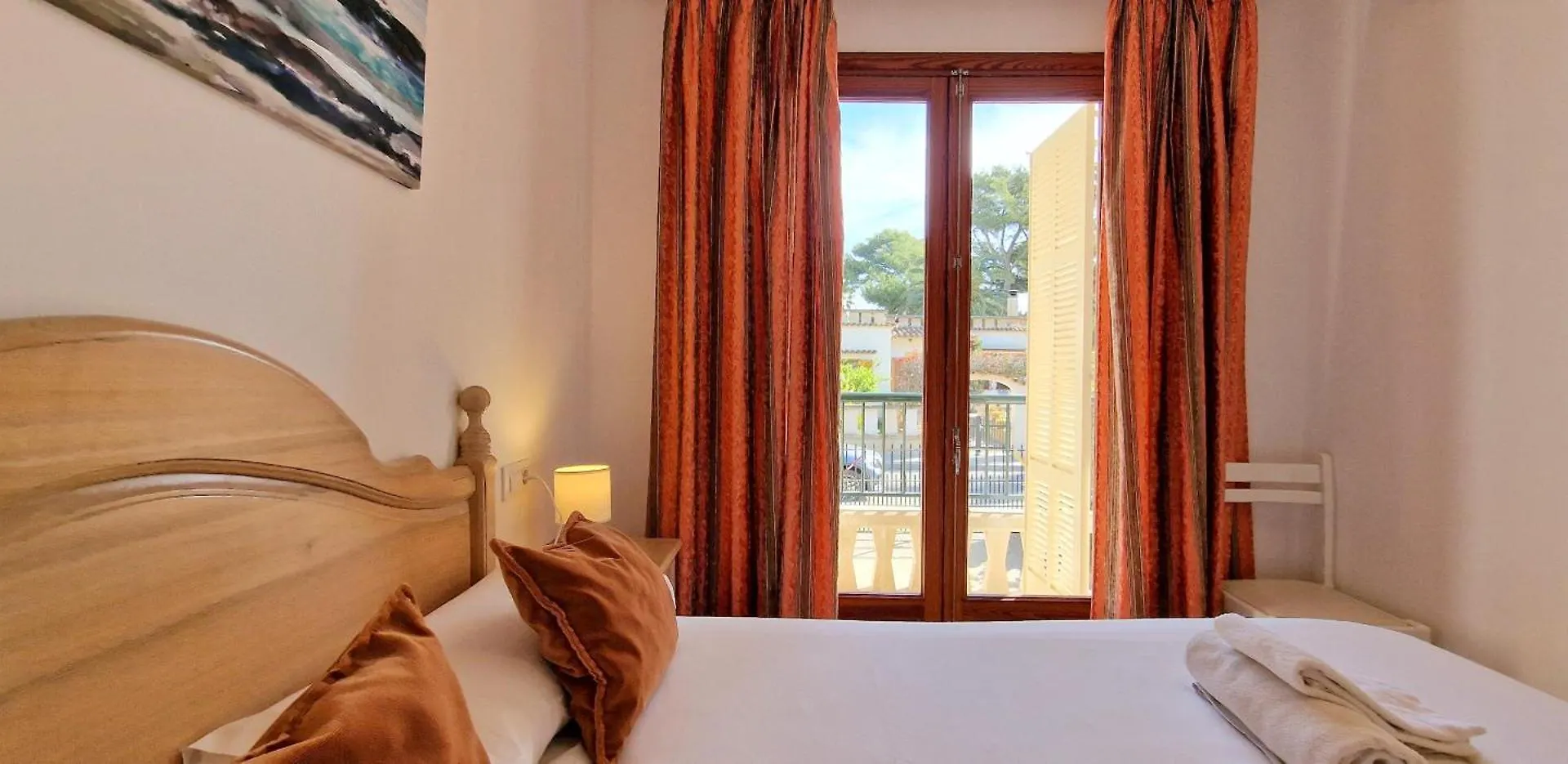 Villa Con Jardin Cerca De La Playa Muro Spain